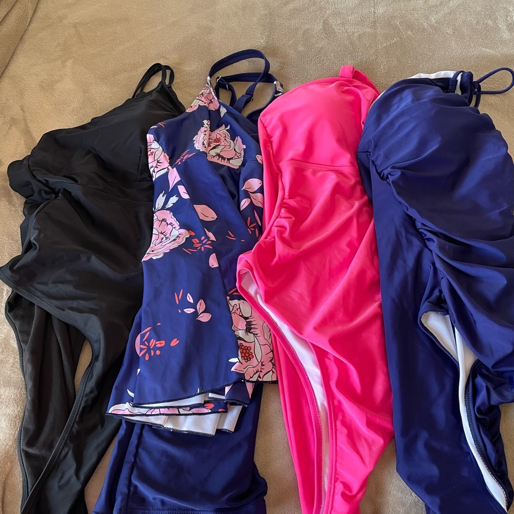 Set of 4 SHEIN 4x (Size 20) swimsuits